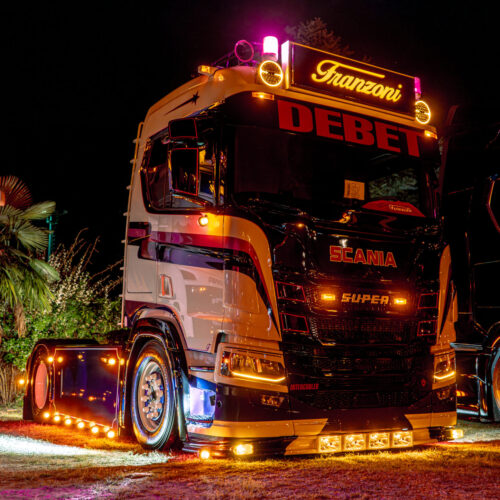 SCANIA