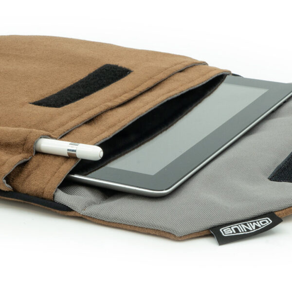 OMNIUS | COVER PER TABLET - ALCANTARA MARRONE - immagine 3