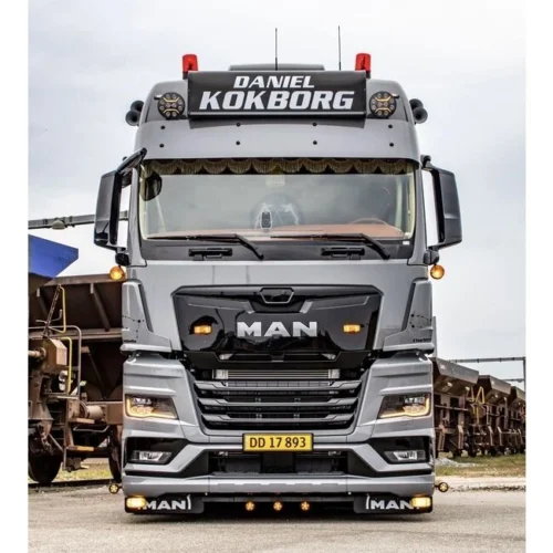 MAN
