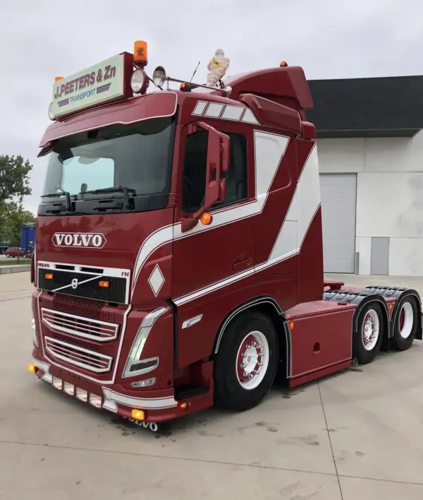 SOLARGUARD | SPOILER SOTTOPARAURTI CON TALMU VOLVO FH4/5 - immagine 2