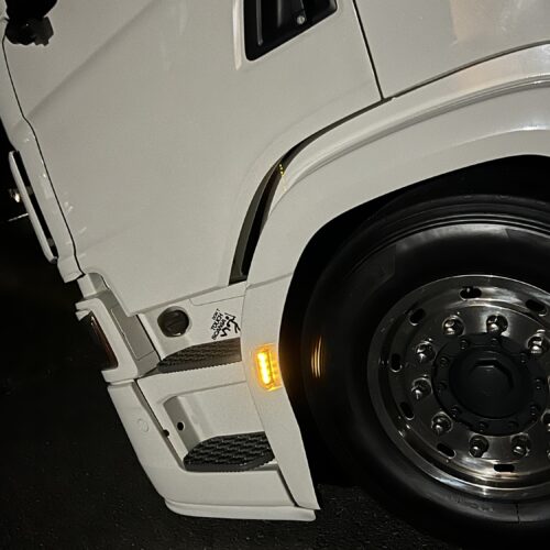 LUCE DI POSIZIONE FRECCIA SCANIA NG & DAF 2021+