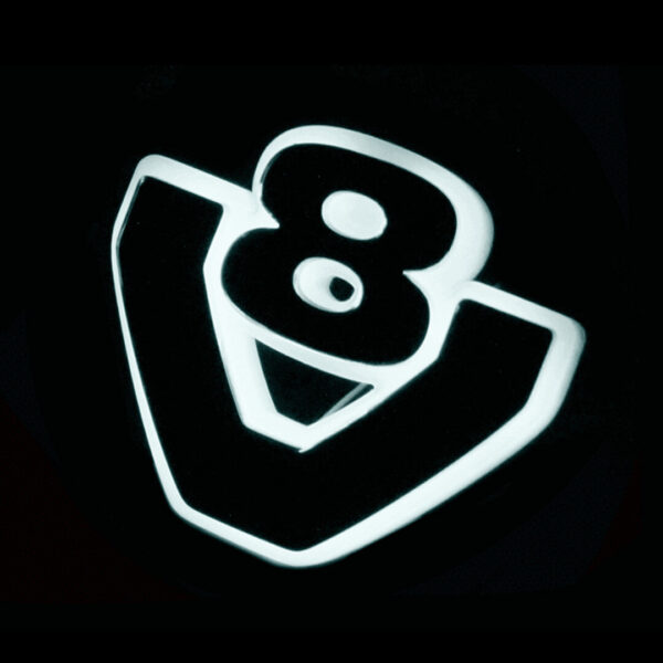 EMBLEMA V8 RETROILLUMINATO - BASE LUMINOSA - immagine 5