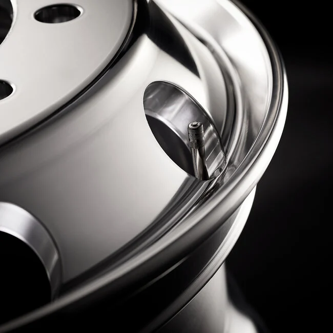 OMNIUS STYLING PARTS | CERCHIO IN LEGA PREMIUM 22.5x9 - ET151.5 - immagine 2